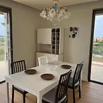 Gorgeous With Pools And Golf Court View *