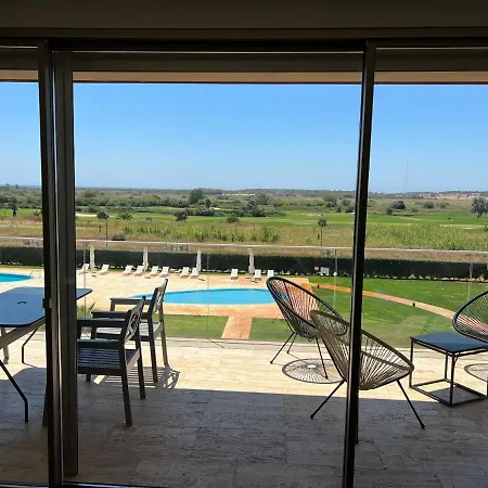 Gorgeous With Pools And Golf Court View Apartament Quarteira