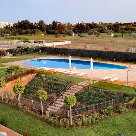 Gorgeous With Pools And Golf Court View Apartment *