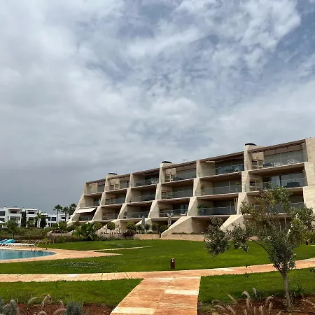 Gorgeous With Pools And Golf Court View